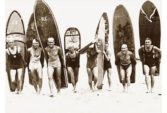 5Surfers_Philip Gendreau